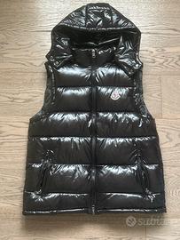 Smanicato Moncler