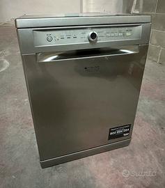 Lavastoviglie Hotpoint Ariston 14 coperti