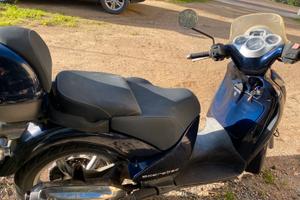 Aprilia Scarabeo 125