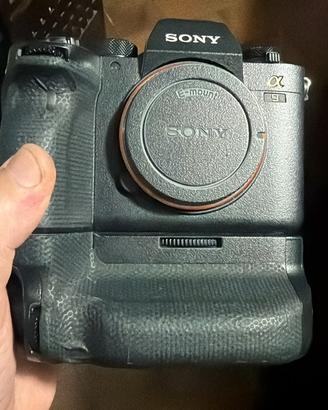 Sony a9II + BG