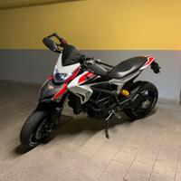 Ducati hyperstrada 821 + accessori