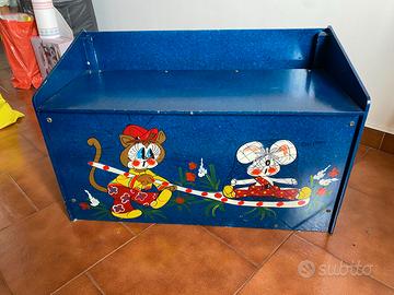 Cassapanca porta giochi vintage (anni '80)