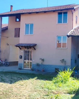 Casale rustico a 5 km da Cuneo