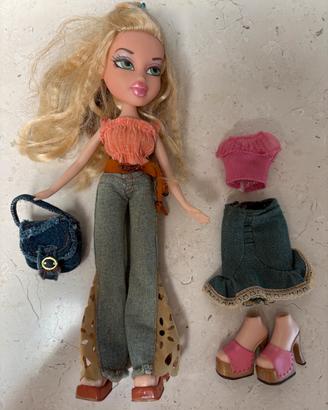 bambola Bratz Cloe con accessori