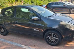 Clio 1.2 -16v - 20th Anniversary
