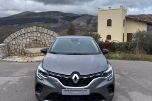 RENAULT Captur Blue dCi 95 CV Intens