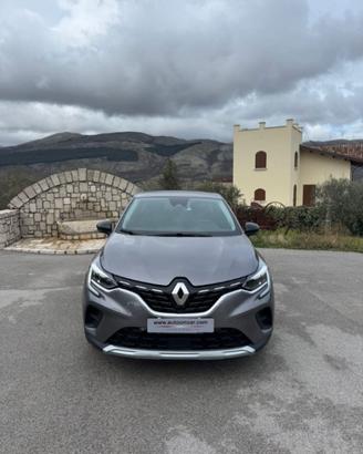 RENAULT Captur Blue dCi 95 CV Intens