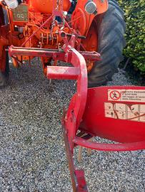 piccolo  aratro x 25.40 cv