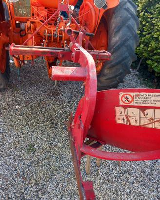 piccolo  aratro x 25.40 cv