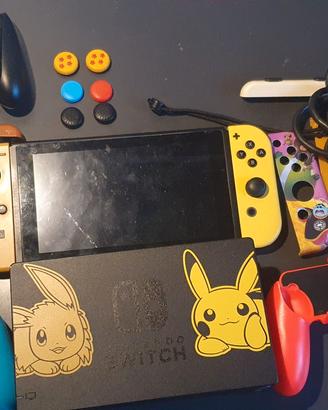 NINTENDO SWITCH PIKACHU EEVEE