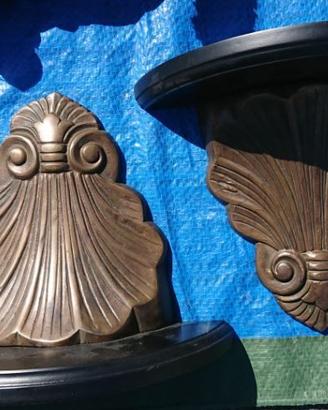Mensoline in legno e ottone