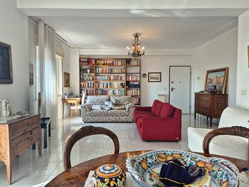 05 Ristrutturato e luminoso 4 vani via Torino