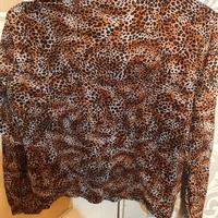 Camicia leopardata elegante da donna