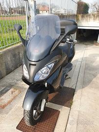 Aprilia Atlantic 300 - 2013