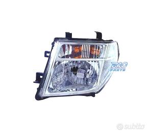 FANALE SINISTRO PER NISSAN NAVARA PICK-UP 05-08 E 