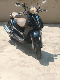Beverly 500 cruiser 2008