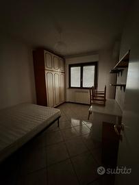 Ultima stanza per studentessa