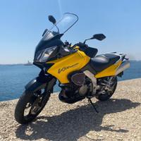 Suzuki v strom 1000 DL