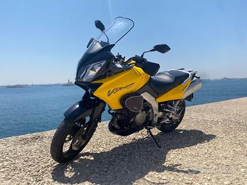 Suzuki v strom 1000 DL