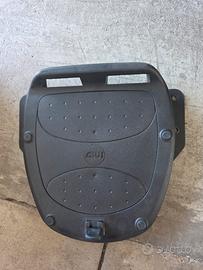 piastra Givi monolock bauletto