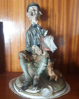Statuetta L'Organetto in Capodimonte