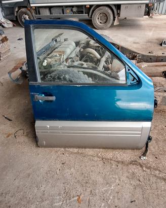 nissan terrano 2   2700 diesel 4x4   anno 2001