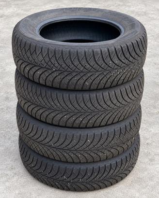 4 gomme Nankang 4 stagioni 215/60 R17