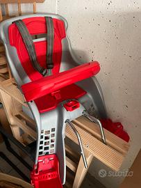 Seggiolino bici neonato