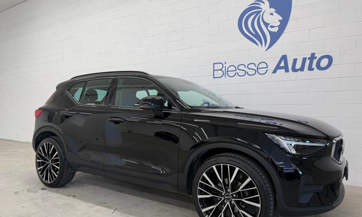 Volvo XC40 T2 automatico Essential