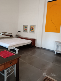 Stanza indipendente con bagno in camera