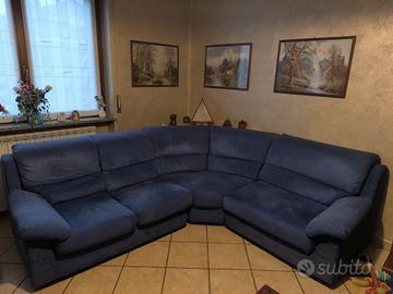 divano in microfibra bluette