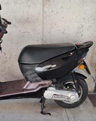 Aprilia Sonic GP 50 cc a liquido