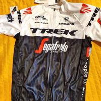 Completo Da bici taglia XL, nuovo