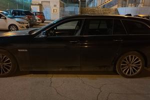 BMW 520 Touring xDrive Luxury F11.