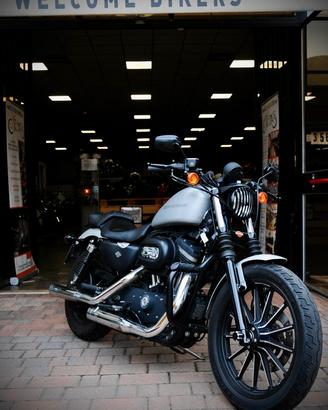 Harley-davidson 883 Iron
