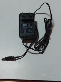 Alimentatore 12 Volt 0,35 Amp pin 5,5/2+