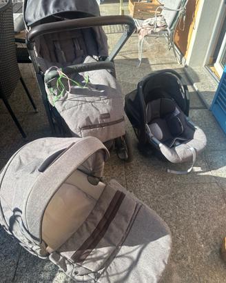 Trio Inglesina Passeggino, carrozzina, ovetto