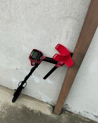 Metal detector