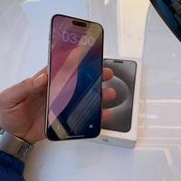 Iphone 15 Pro Max bianco