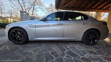 ALFA ROMEO Giulia 2.2 Turbodiesel 210CV AT8 AWD Q4