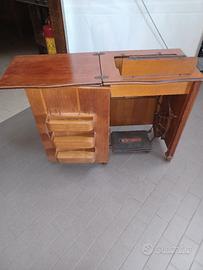 mobile macchina da cucire 