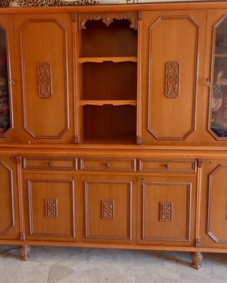 mobile credenza 