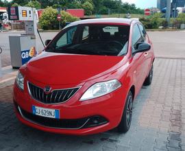 Lancia Ypsilon 1.2 GPL pari al nuovo