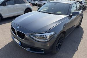 BMW 120 d xDrive 5p. Unique