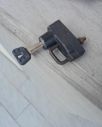 Blocchetto porta casco paracolpi borsello xt 600