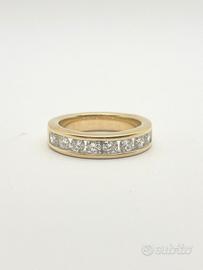 Anello oro 18KT con diamanti ct 1.01 VVS G