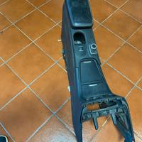 Consolle centrale con bracciolo mercedes classe b