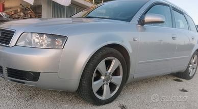 Audi A4 1.9 TDI 130 CV avant