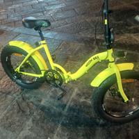 bicicletta pieghevole nuova 