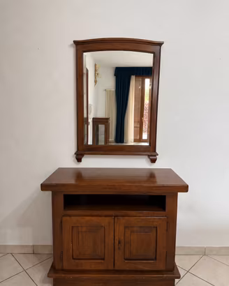 Sala in noce nazionale completa